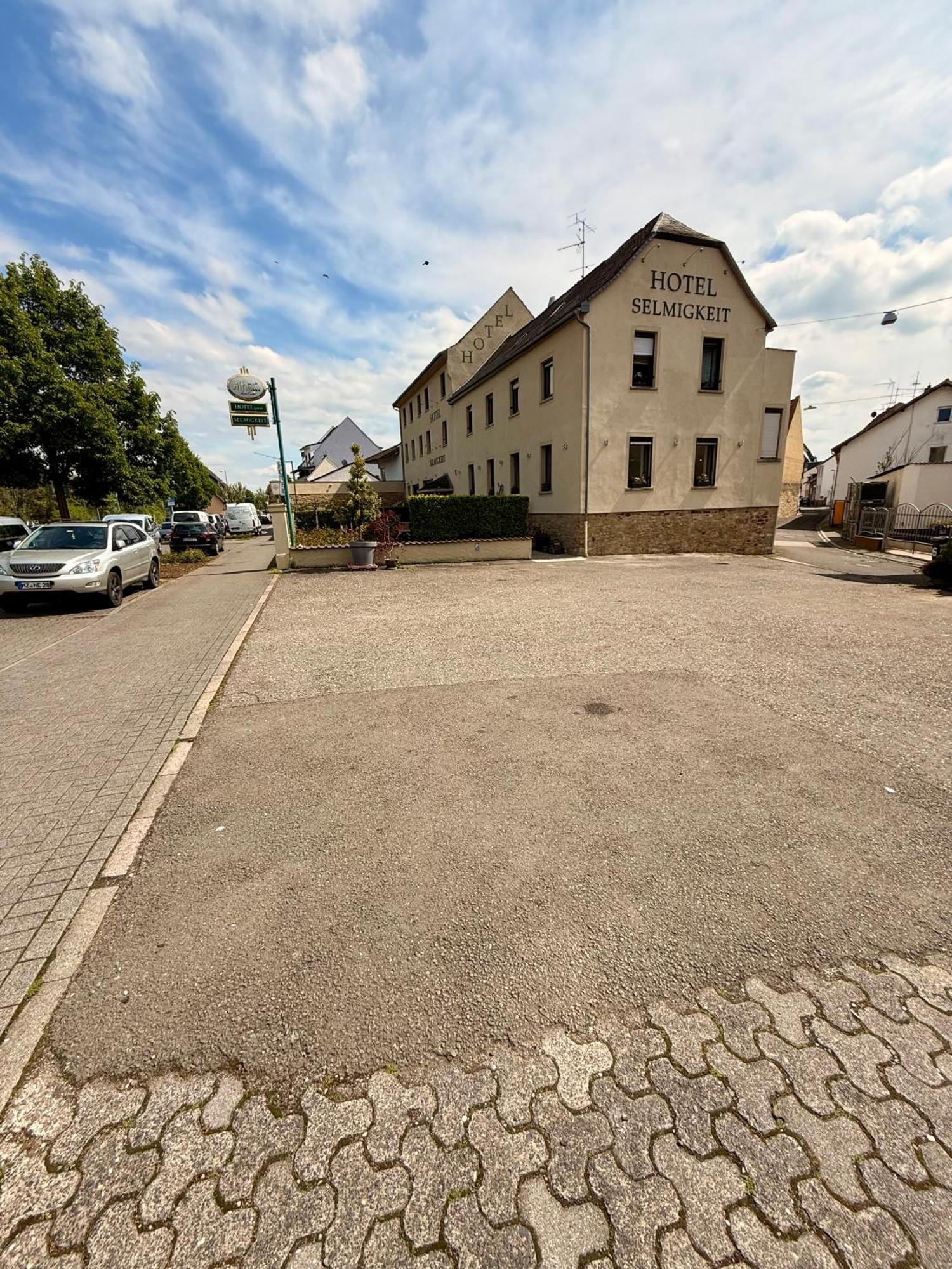 Weinhaus Selmigkeit Hotel Bingen am Rhein Exterior photo
